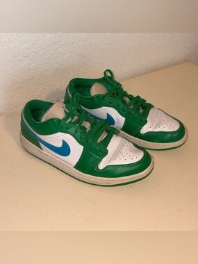 Women’s Jordan 1 Low